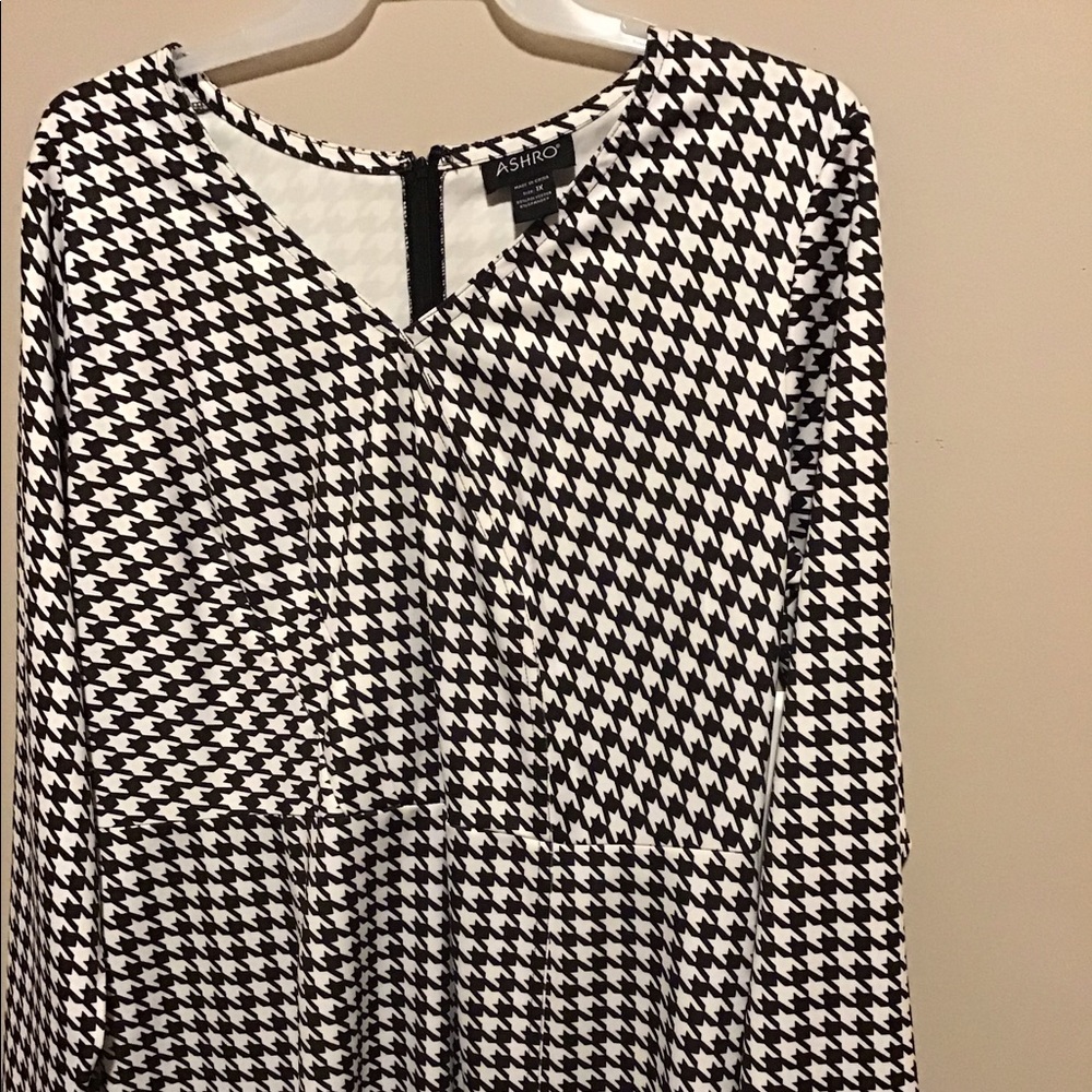 Women’s Dress